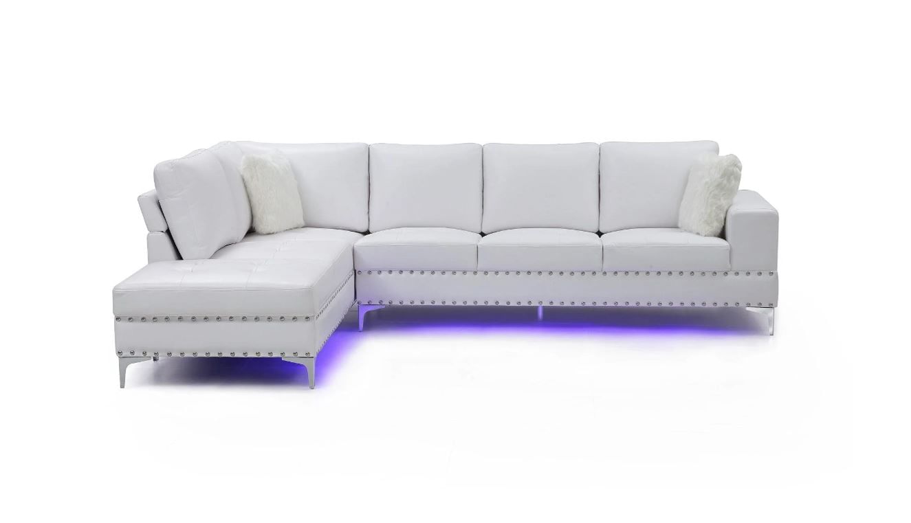Living Room Sectionals Bianca Sectional Sofa in White at iStyle